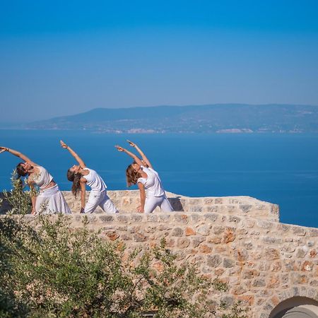Zen Rocks Resort Kalianeika Екстериор снимка
