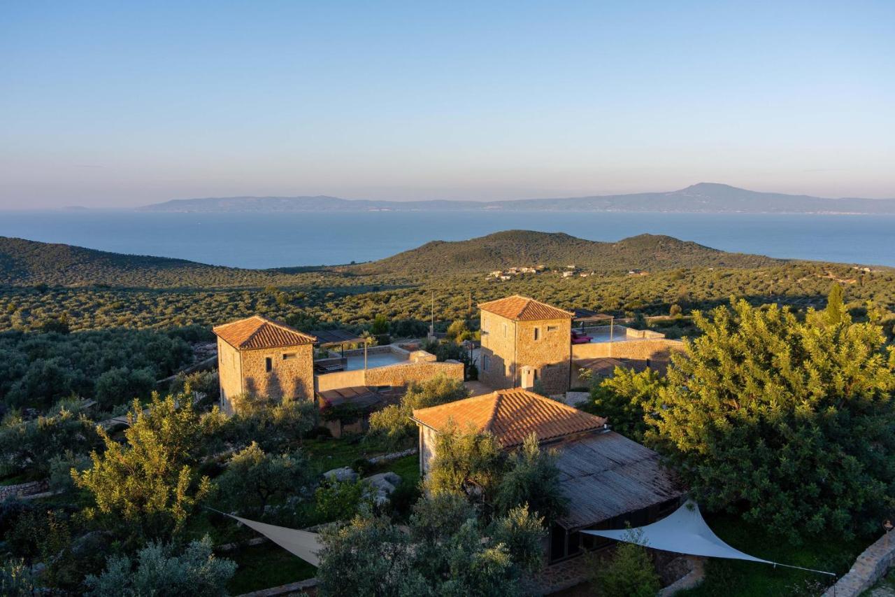 Zen Rocks Resort Kalianeika Екстериор снимка