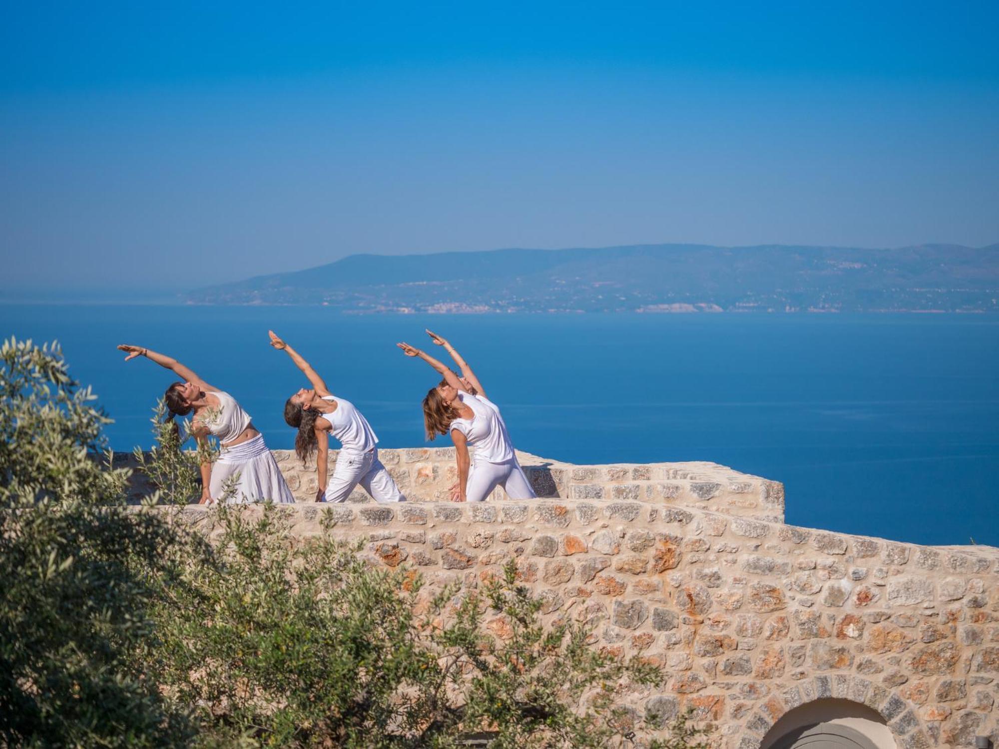 Zen Rocks Resort Kalianeika Екстериор снимка