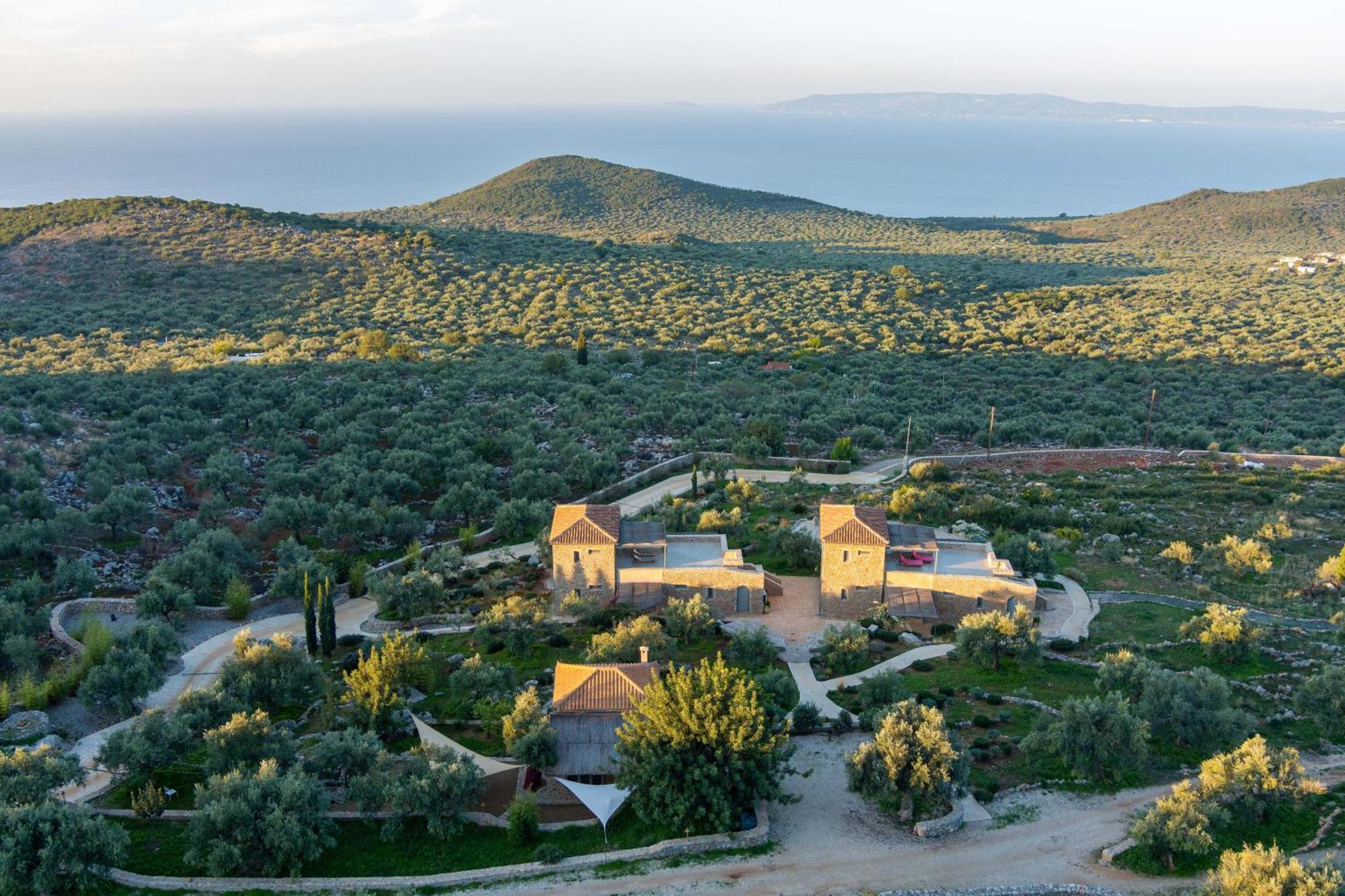 Zen Rocks Resort Kalianeika Екстериор снимка
